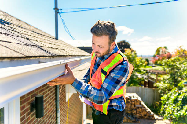Best Emergency Roof Repair Services  in Fairwood, WA